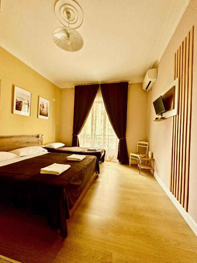 Pardis Guest House Rom Exterior foto