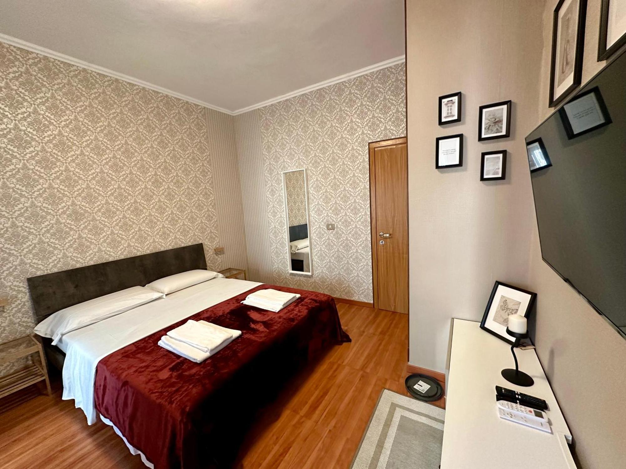 Pardis Guest House Rom Exterior foto